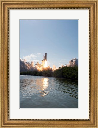 Framed Space Shuttle Discovery launch Print