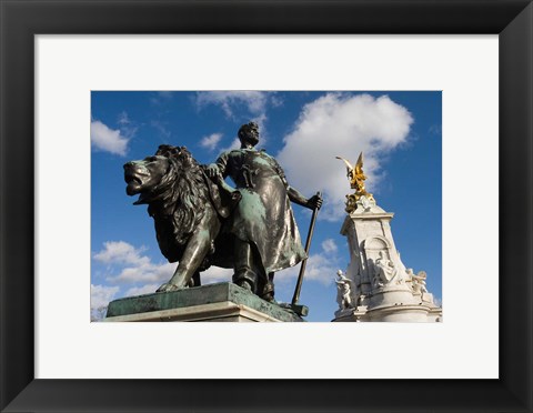 Framed Statue Detail of Queen Victoria Memorial, Buckingham Palace, London, England Print