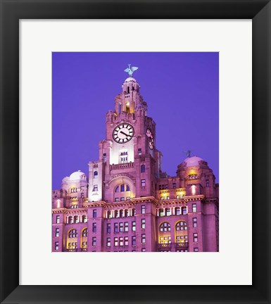 Framed Liver Building, Liverpool, Merseyside, England Print