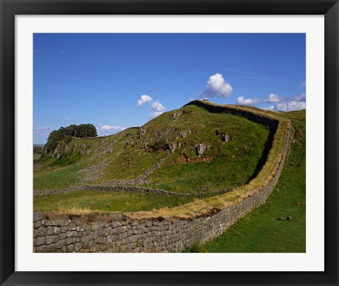 Framed Hadrian&#39;s Wall, Northumberland, England Print