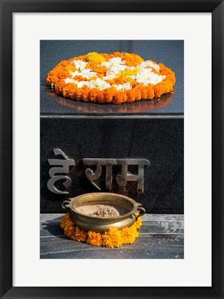 Framed Gandhi Tomb, Raj Ghat, New Delhi, India Print