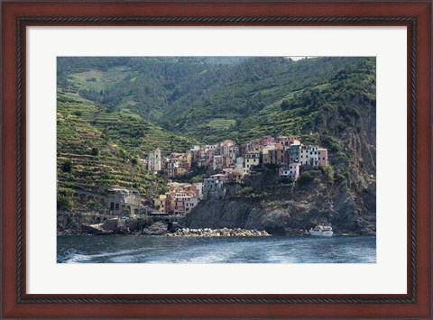 Framed Manarola, Riomaggiore, La Spezia, Liguria, Italy Print