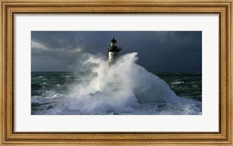 Framed Phare d&#39; Ar-Men (detail) Print