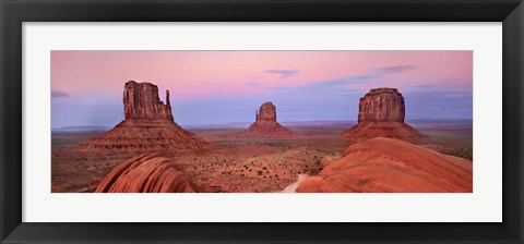 Framed Mittens in Monument Valley, Arizona Print