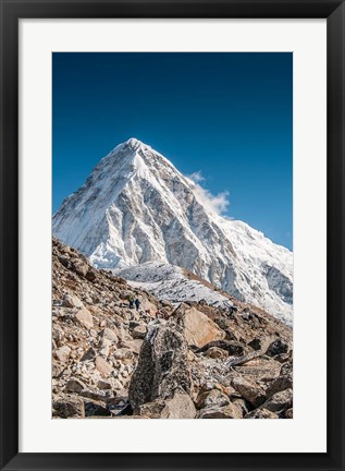 Framed Trekkers on a trail with Mt Pumori in background Print