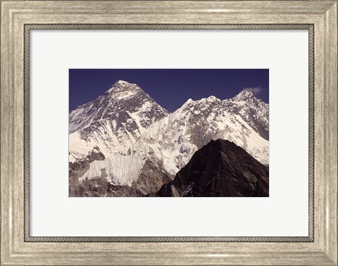 Framed Mt. Everest seen from Gokyo Valley, Sagarnatha National Park, Nepal. Print