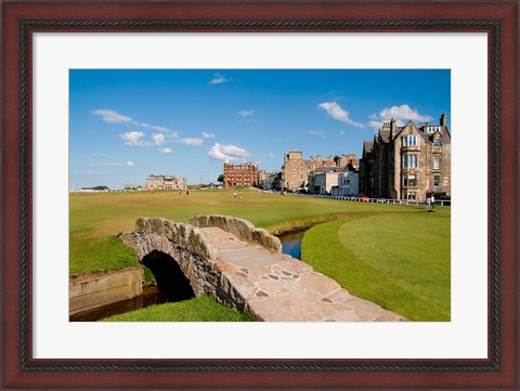 Framed Golfing the Swilcan Bridge on the 18th Hole, St Andrews Golf Course, Scotland Print