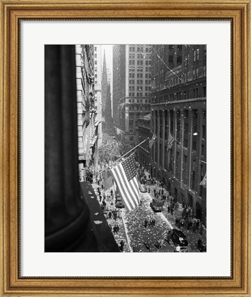 Framed 1940s 1945 Aerial View Of Ve Day Celebration In Nyc Print