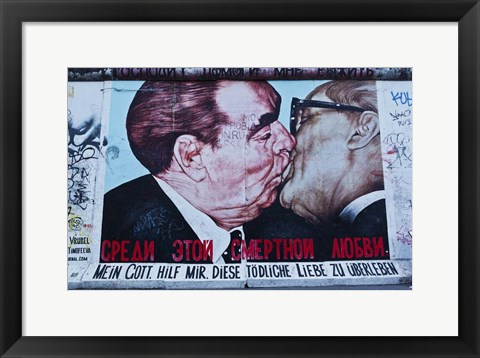 Framed Berlin Wall 13 Print