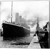 Framed Titanic at the docks of Southampton