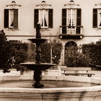 Framed Piazza, Lombardy