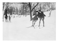 Framed Learning to Ski, Quebec