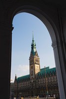 Framed Town hall viewed through an arch, Hamburg Town Hall, Hamburg, Germany