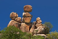 Framed Mother and Child rock formation, Matobo NP, Zimbabwe, Africa