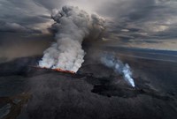 Framed Lava and Plumes from the Holuhraun Fissure, Iceland