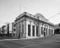 Framed GENERAL VIEW, MAIN ST. FACADE ON LEFT, NINTH ST. ON RIGHT - Lynchburg National Bank, Ninth and Main Streets, Lynchburg