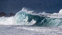 Framed Waves in Pacific Ocean, Hawaii