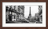 Framed Roadster in Paris