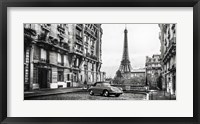 Framed Roadster in Paris