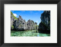 Framed Crystal Clear Water In The Bacuit Archipelago, Philippines