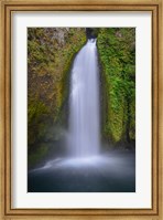 Framed Wahclella Falls, Columbia River Gorge, Oregon