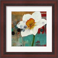 Framed Daffodil Mannerisms