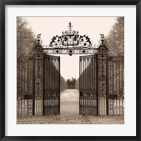 Framed Hampton Gate