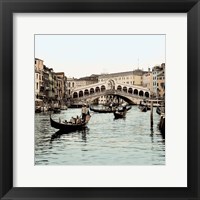 Framed Ponte Rialto con Gondolas