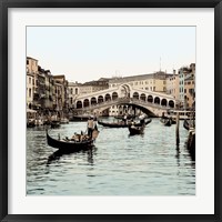 Framed Ponte Rialto con Gondolas