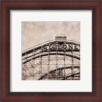 Framed Cyclone