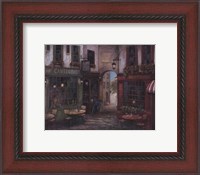 Framed Courtyard Ambiance