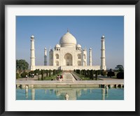 Framed Photo of theTaj Mahal