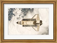 Framed View of the Space Shuttle Discovery