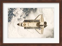 Framed View of the Space Shuttle Discovery