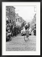 Framed Jaap Kersten in Geraardsbergen Tour de france 1961