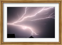 Framed Cloud-to-cloud Lightning