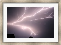 Framed Cloud-to-cloud Lightning