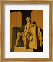 Framed Low angle view of a statue, Lincoln Memorial, Washington DC, USA