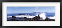Framed Waves breaking on the rocks, Makena Beach, Maui, Hawaii, USA