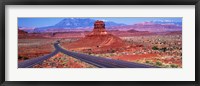 Framed Fork In Road, Red Rocks, Red Rock Country, Utah, USA