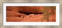 Framed Ruins of house, White House Ruins, Canyon De Chelly, Arizona, USA