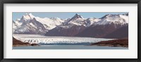 Framed Moreno Glacier, Argentino Lake, Argentine Glaciers National Park, Santa Cruz Province, Patagonia, Argentina