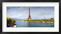 Framed Eiffel Tower from Pont De Bir-Hakeim, Paris, Ile-De-France, France