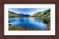 Framed Crystal Lake surrounded by mountains, Ironton Park, Million Dollar Highway, Red Mountain, San Juan Mountains, Colorado, USA