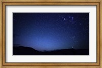 Framed bright sporadic meteor in the patagonic skies of Somuncura, Argentina