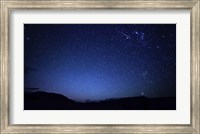 Framed bright sporadic meteor in the patagonic skies of Somuncura, Argentina