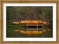 Framed Madagascar, Vakona Forest Lodge, Resort, Mantadia NP