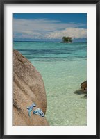 Framed Seychelles, La Digue, Tropical escape