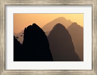 Framed China, Huangshan Mountains, Sunlight