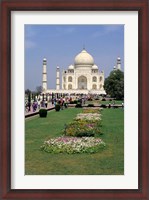 Framed Taj Mahal in Agra, India